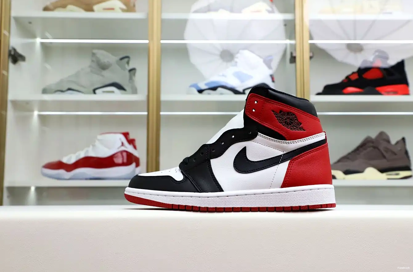 Toe Jordan Air Retro (2016) Black 1 0531